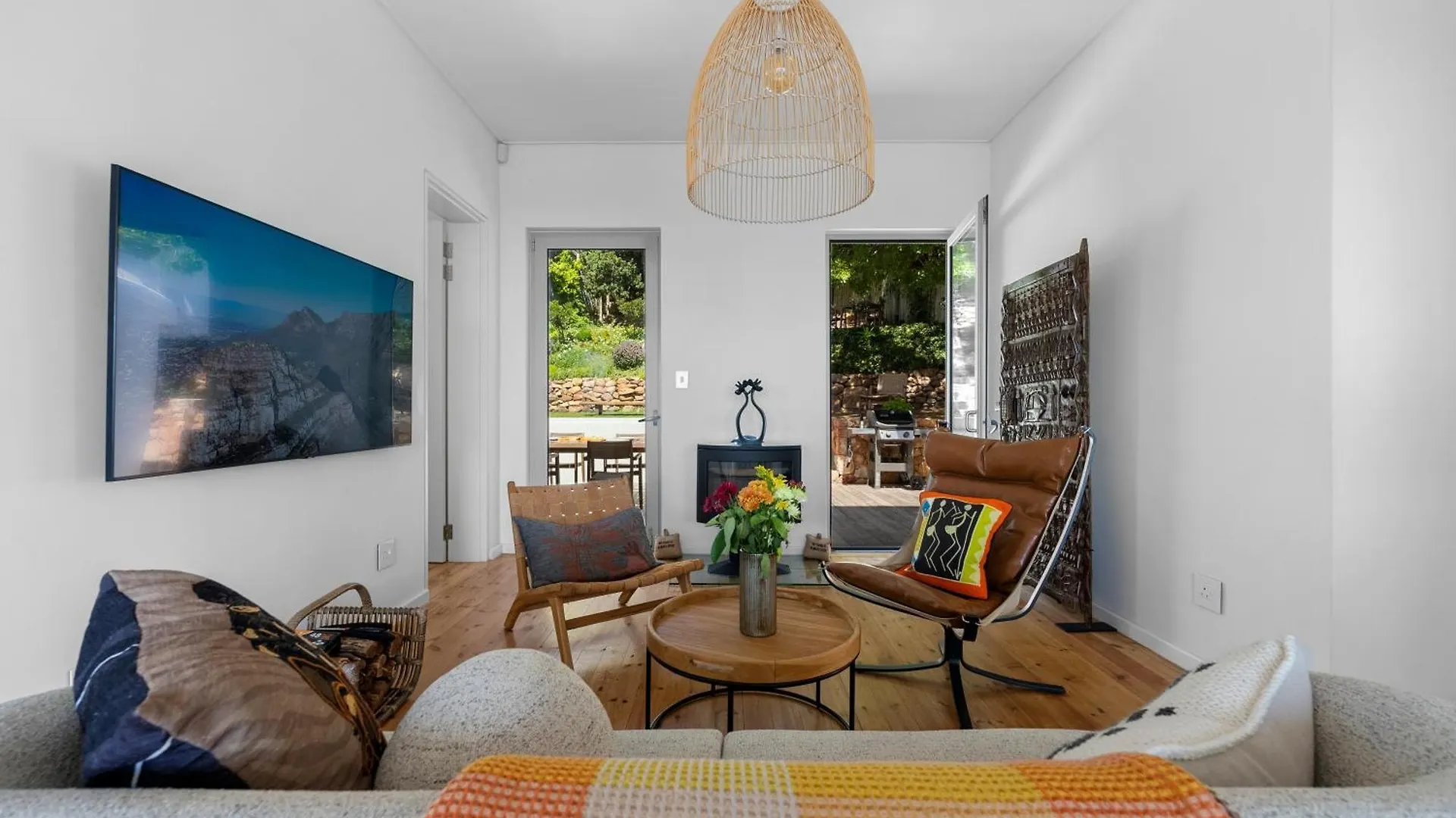 Villa Sweet Home Bakoven Beach Cape Town